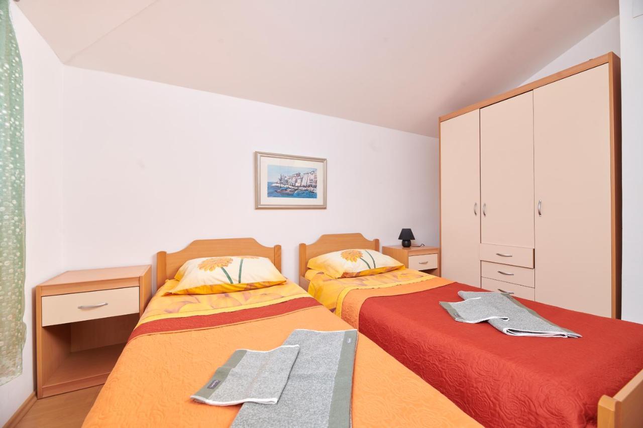 Apartman Igor ザンブラティヤ エクステリア 写真