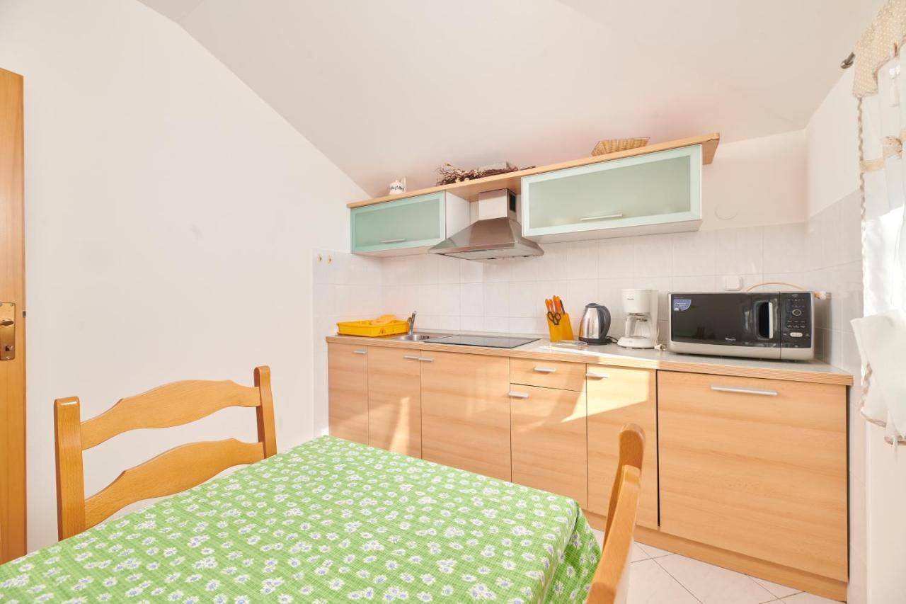 Apartman Igor ザンブラティヤ エクステリア 写真