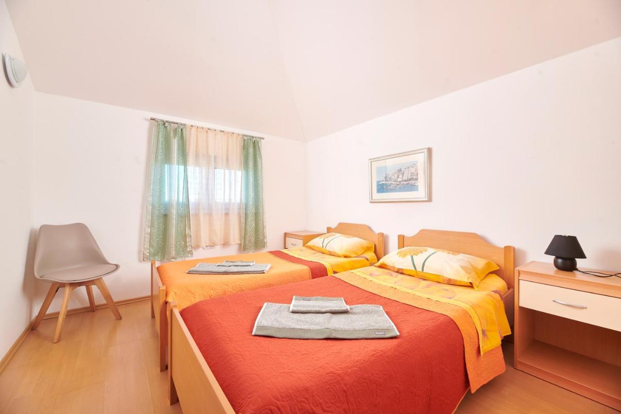 Apartman Igor ザンブラティヤ エクステリア 写真